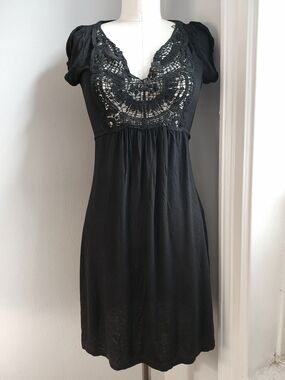 Vintage PIACE black Stretch Knit Dress Crochet Bib Neckline String Tie Jr.M Boho